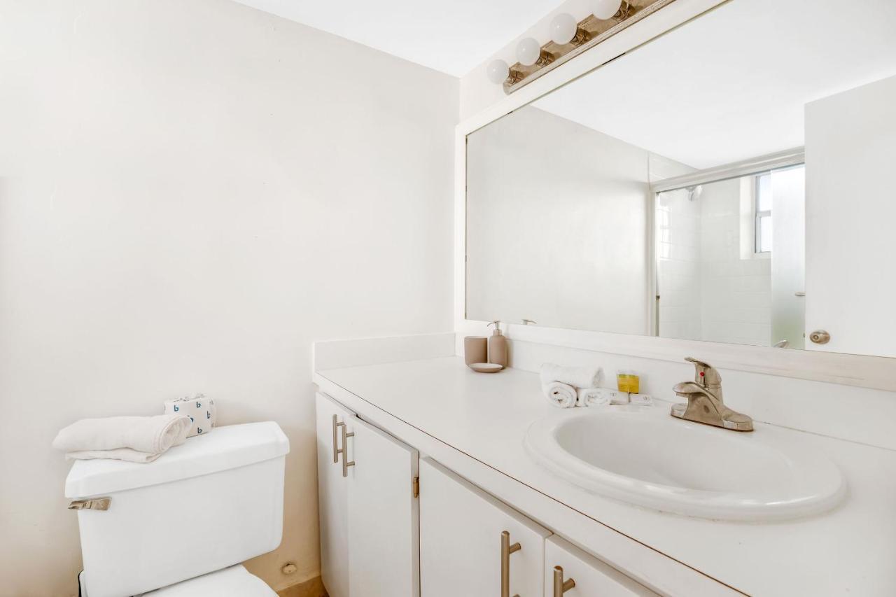 Beachy Studio-Apt In The Center Of Miami Miami Beach Exterior photo