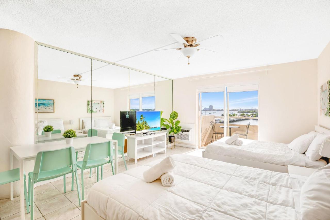 Beachy Studio-Apt In The Center Of Miami Miami Beach Exterior photo