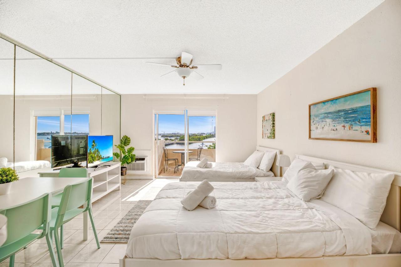 Beachy Studio-Apt In The Center Of Miami Miami Beach Exterior photo