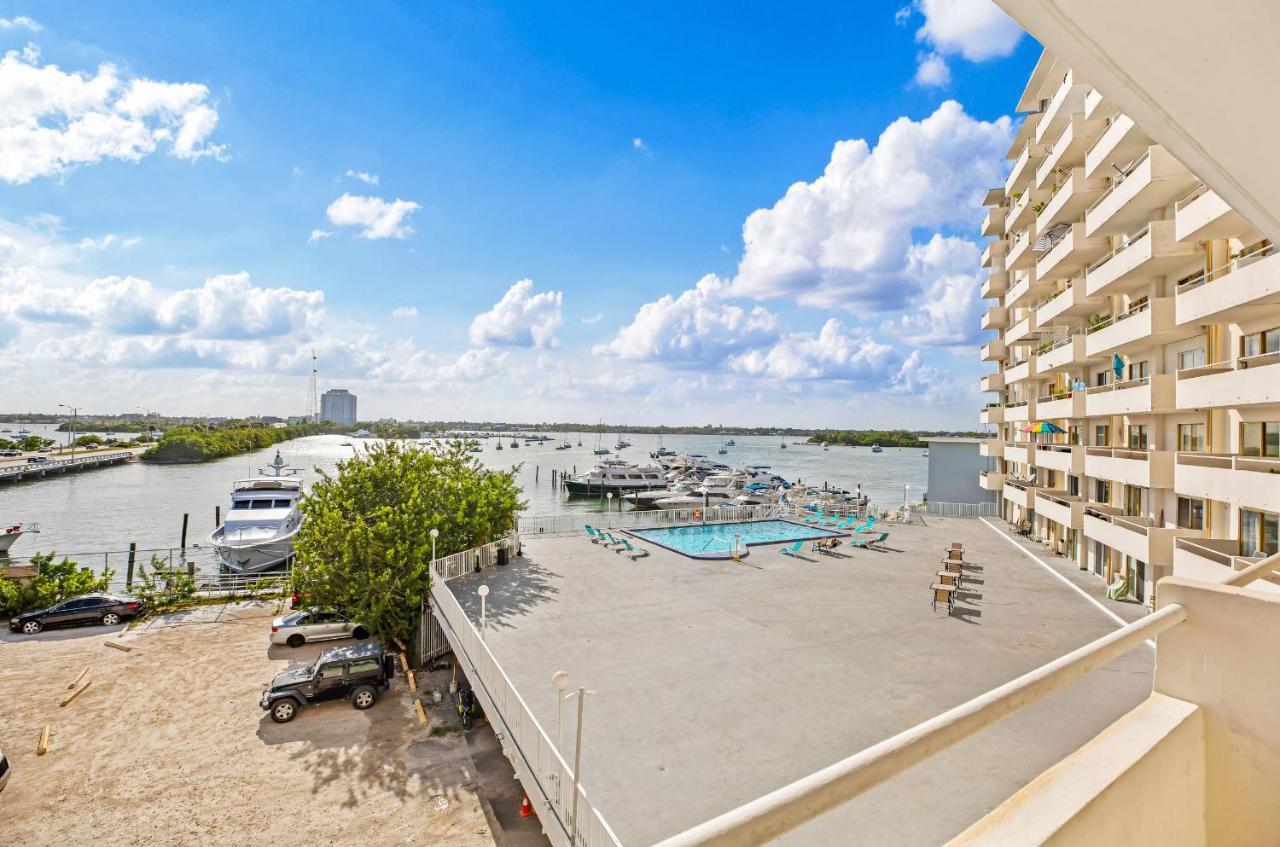 Beachy Studio-Apt In The Center Of Miami Miami Beach Exterior photo